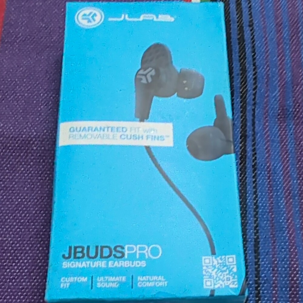 JLab JBuds Pro Signature Black Wired 3.5mm Earbuds Mic 10mm 4ft Cable